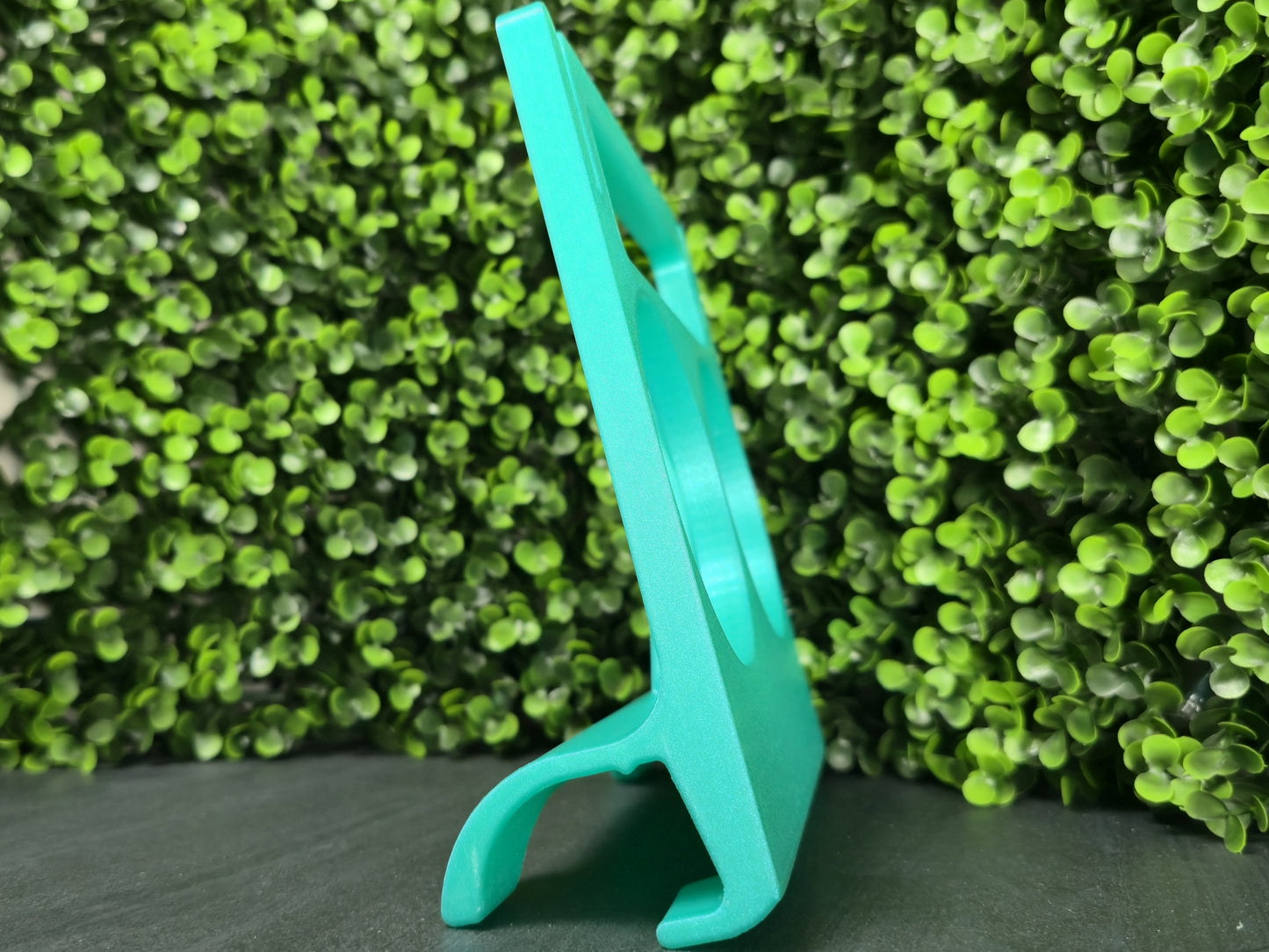 3-in-1 Attachment (holds two cups, towel & wire cutter)