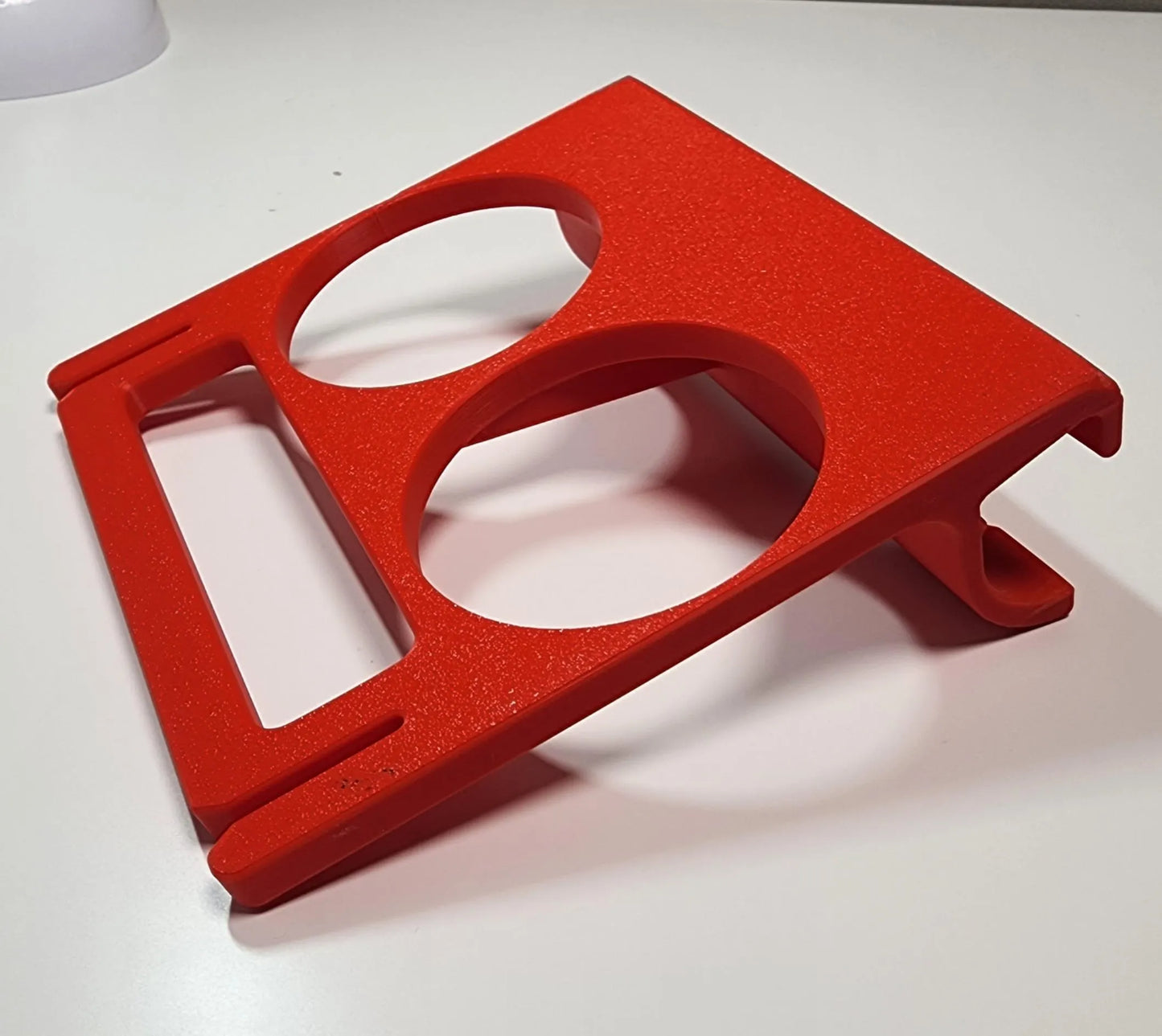 3-in-1 Attachment (holds two cups, towel & wire cutter)